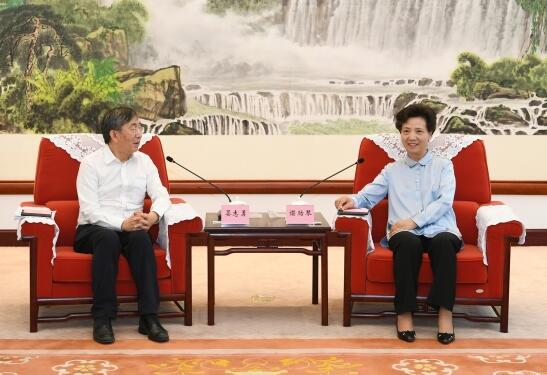 中國電建集團(tuán)公司黨委書記、董事長晏志勇拜會(huì)貴州省委副書記、省長諶貽琴