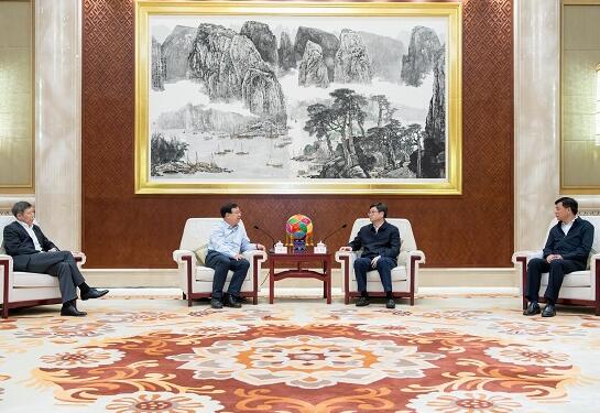 華能集團(tuán)有限公司總經(jīng)理、黨組副書記鄧建玲與廣西自治區(qū)副主席劉宏武會(huì)談