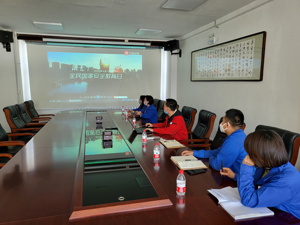 烏海市千里山供電分公司：開(kāi)展網(wǎng)絡(luò)信息安全培訓(xùn)，筑牢網(wǎng)絡(luò)安全防線(xiàn)