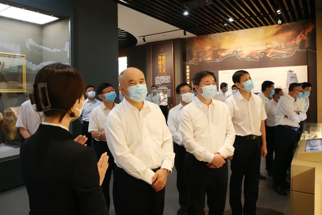 周國平會見中國電信集團(tuán)黨組書記、董事長柯瑞文