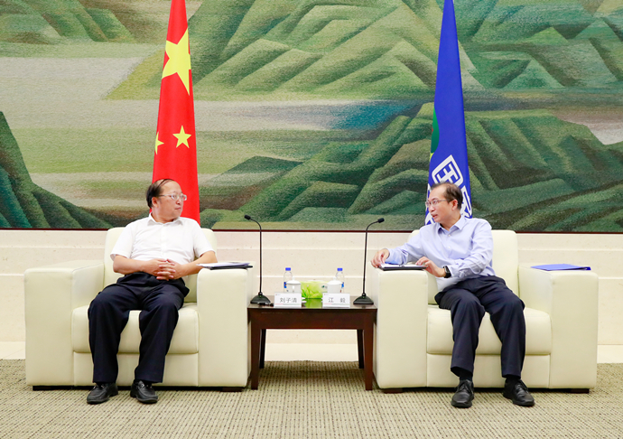 國(guó)家電投總經(jīng)理、黨組副書記江毅會(huì)見湖北省武漢市委常委、武漢經(jīng)開區(qū)工委書記劉子清