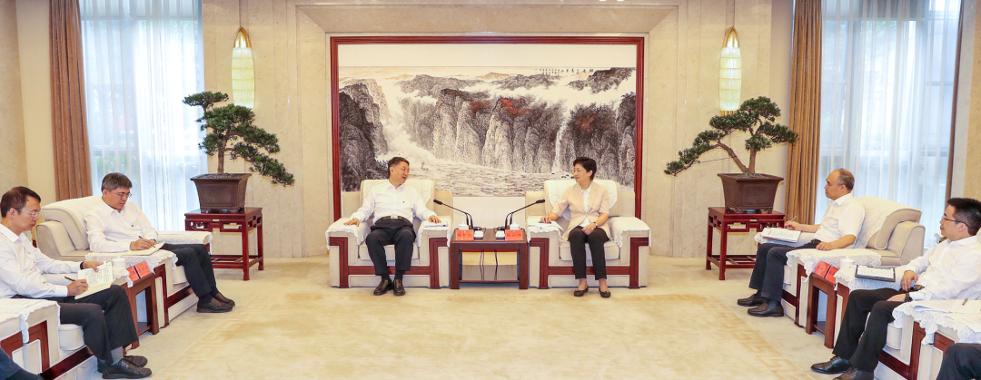 華能集團(tuán)黨組書記、董事長拜會(huì)四川省委副書記、成都市委書記施小琳