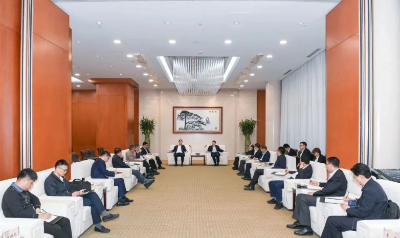 中國華能集團(tuán)董事長(zhǎng)溫樞剛會(huì)見陽江市市長(zhǎng)余金富