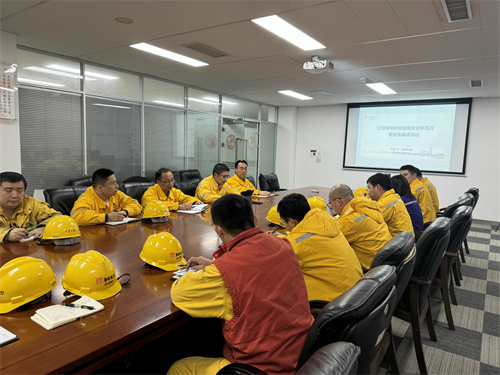 華潤電力南京公司黨委委員、副總經(jīng)理陳超虎參加一期戊值安全聯(lián)系日暨安全蹲點(diǎn)活動(dòng)