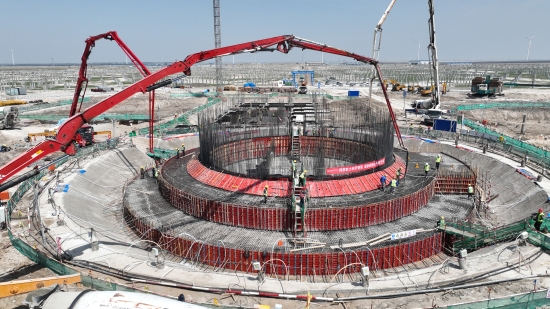 全球緯度最高、東北地區(qū)首座塔式光熱電站完成吸熱塔基礎(chǔ)澆筑