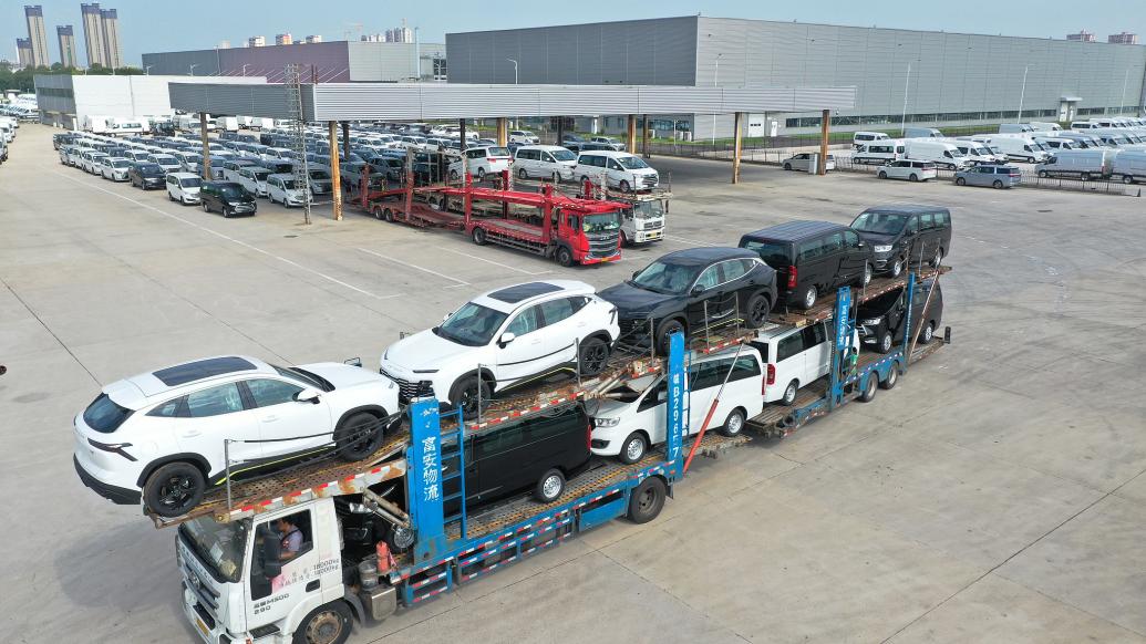 9月新能源車與燃油車分化加劇，自主品牌國內(nèi)零售份額達(dá)63.5%