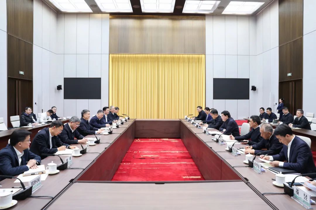 溫樞剛張文峰與國家電網董事長張智剛、總經理龐驍剛會談