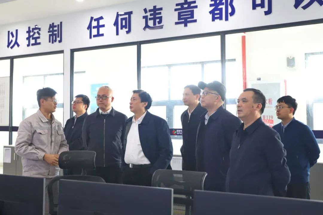 中國工程院院士謝和平調(diào)研前詹風電、前詹港電