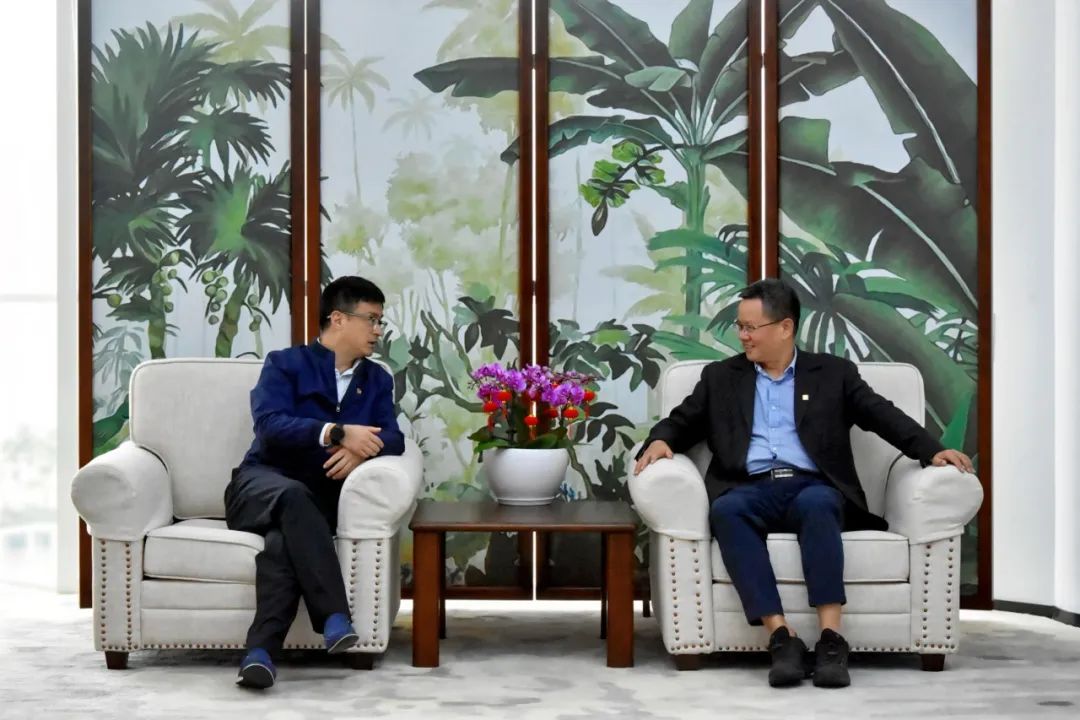 國電投海南公司黨委副書記、總經(jīng)理劉波濤拜訪大唐海南公司黨委書記、董事長王俊啟